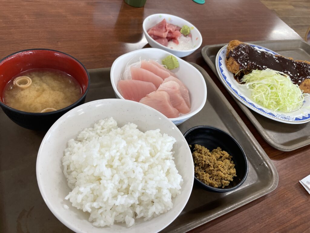 トロとんぼ定食